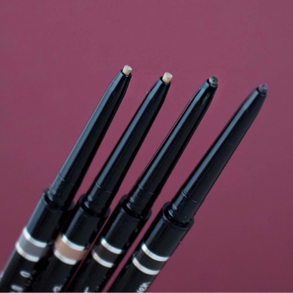 Billion Dollar Brows Brows on Point Waterproof Micro Brow Pencil in Blonde - Picture 3 of 5